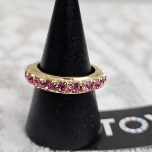 TOVA. NEW.Elegant Gold and Pink Stone Ring